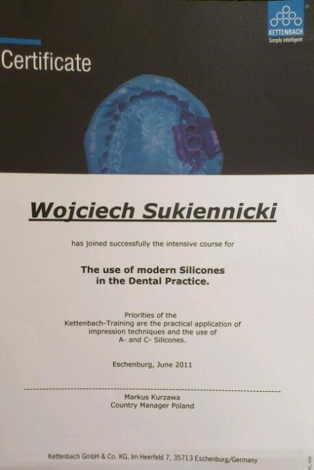 Certyfikat uczestnictwa Lek. dent. Wojciech Sukiennicki - Kettenbach Silikony
